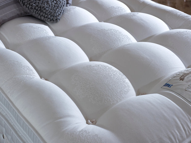 Dura Beds Natural 3500 Pocket Sprung Gold Pillowtop Mattress