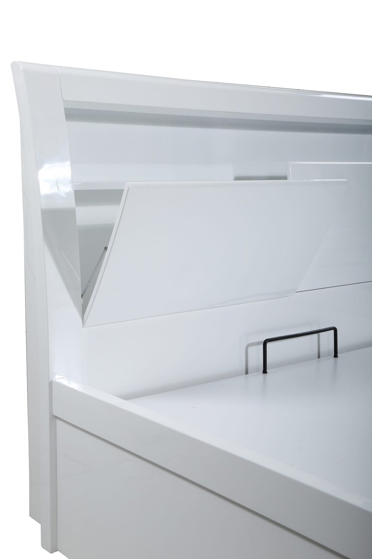 Heartlands Tanya Ottoman Storage High Gloss Bed Frame White